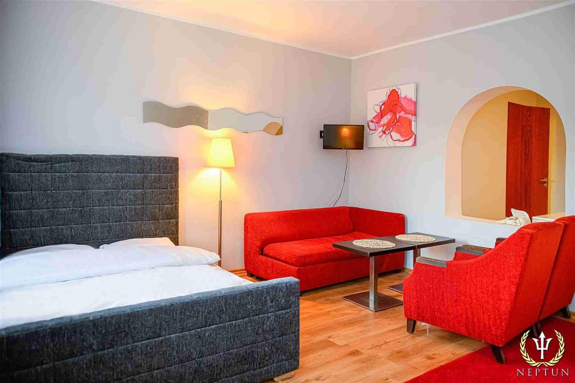 Hotel Neptun Jastrzebia Gora Bagian luar foto